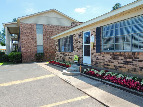 Colony Square Front/Leasing Office, with Beautiful Flowers out Front